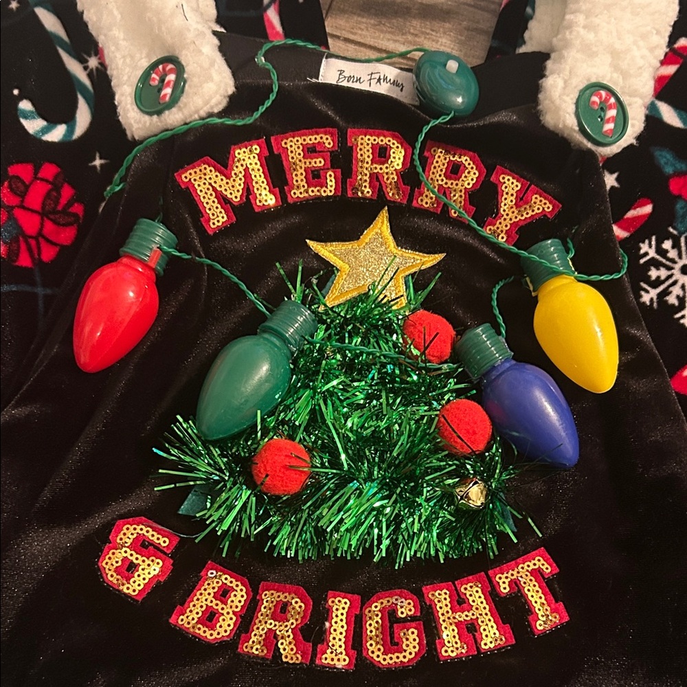 Festive 'Merry & Bright' Women's Jumper - Picture 2 of 5